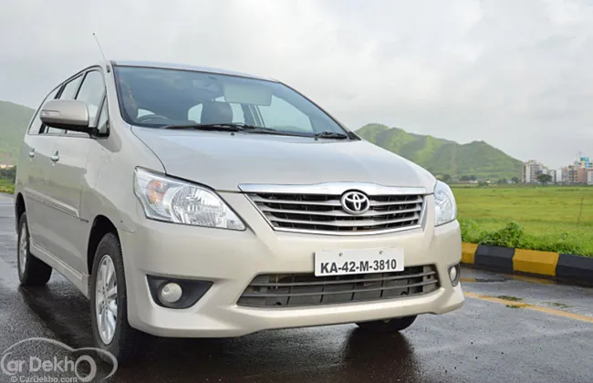 Singapore to Nusajaya by private limo car