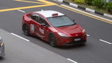 Trans-Cab new-generation Toyota Prius, HIRED